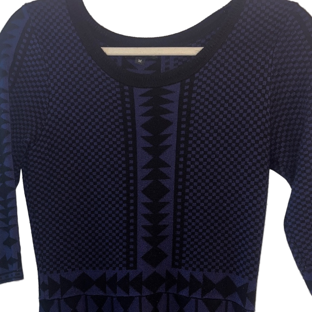 Short Knitted Patterned Blue and Black Dress | EUC | Sz M